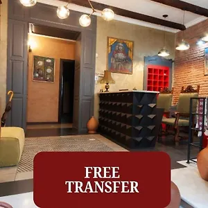 Wine Story & Club Тбилиси